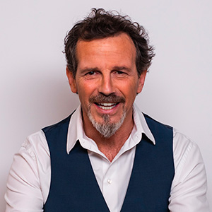 Germano Lanzoni è Marco in Still Game